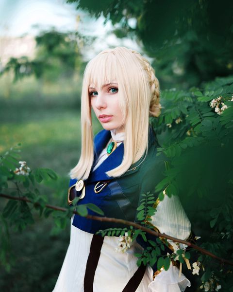 Lahnka - Violet Evergarden
