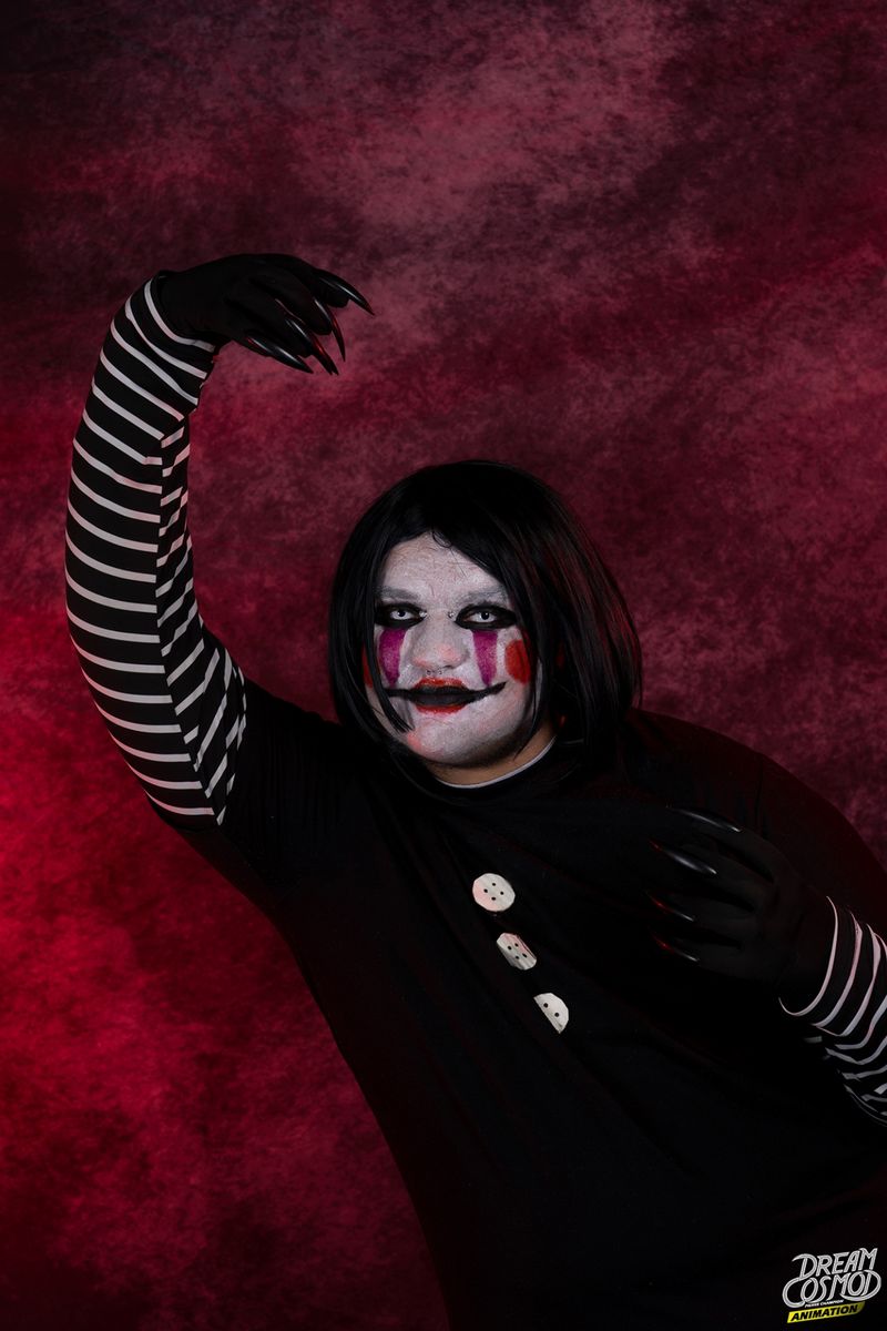 Aki.100.masque – Puppett