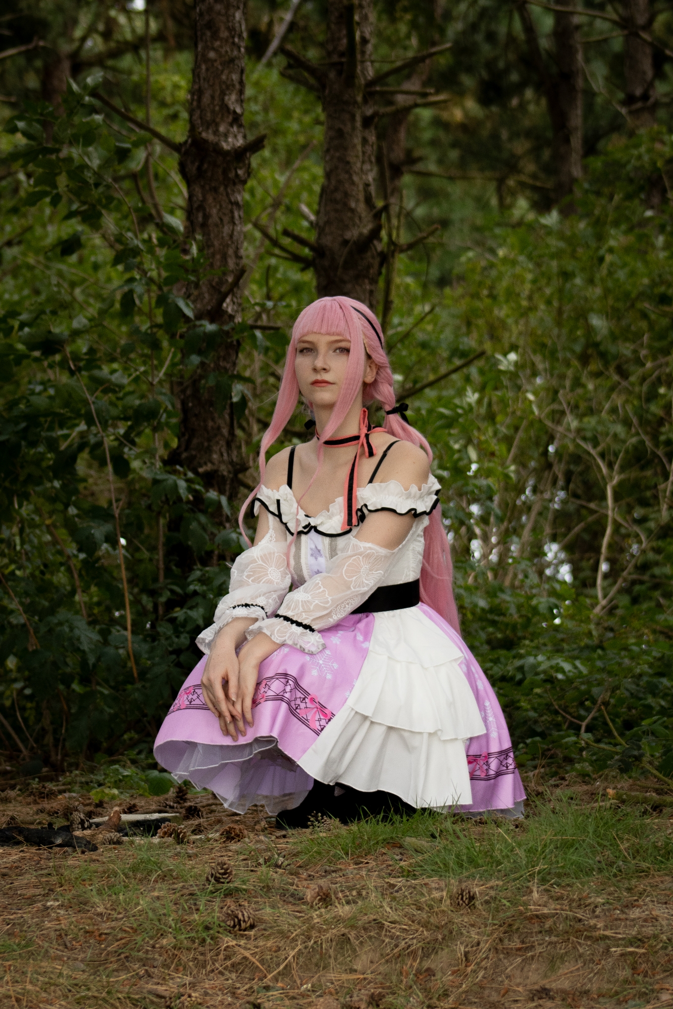 Nikki in nature - Photo 12