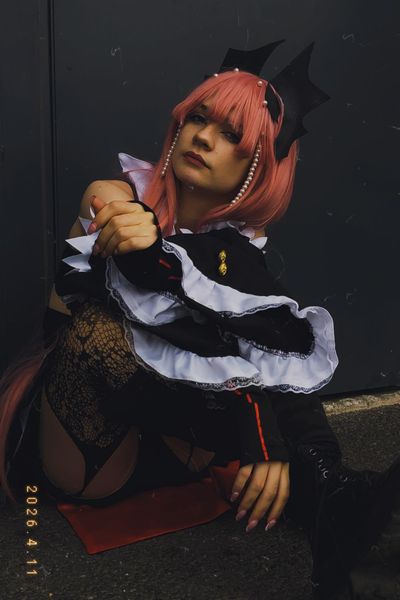 Saphir.cosplay - Krul tepes 