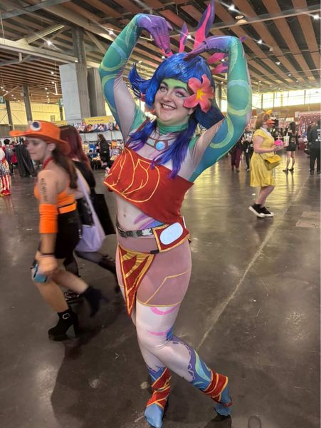 Hebi_scarlet - Neeko