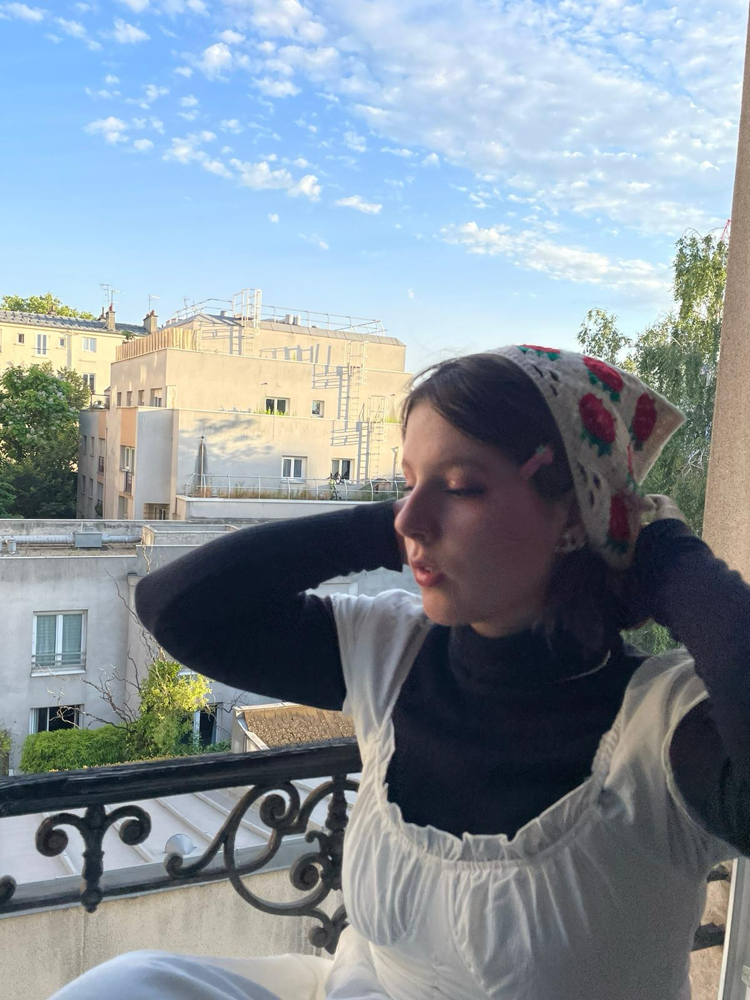 Hachi Komatsu - Photo 1