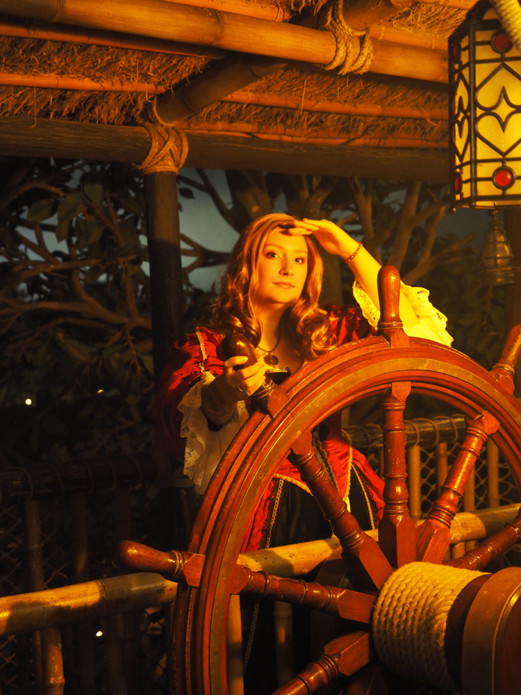 Elisabeth Swann - Photo 4