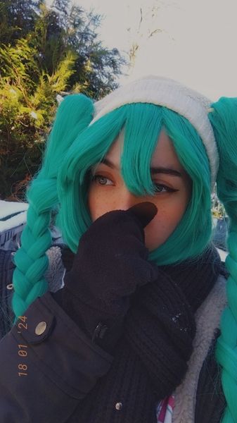 Liria - Miku snow casual cos