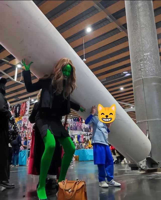 Lilly_bones_cosplay_ – She Hulk