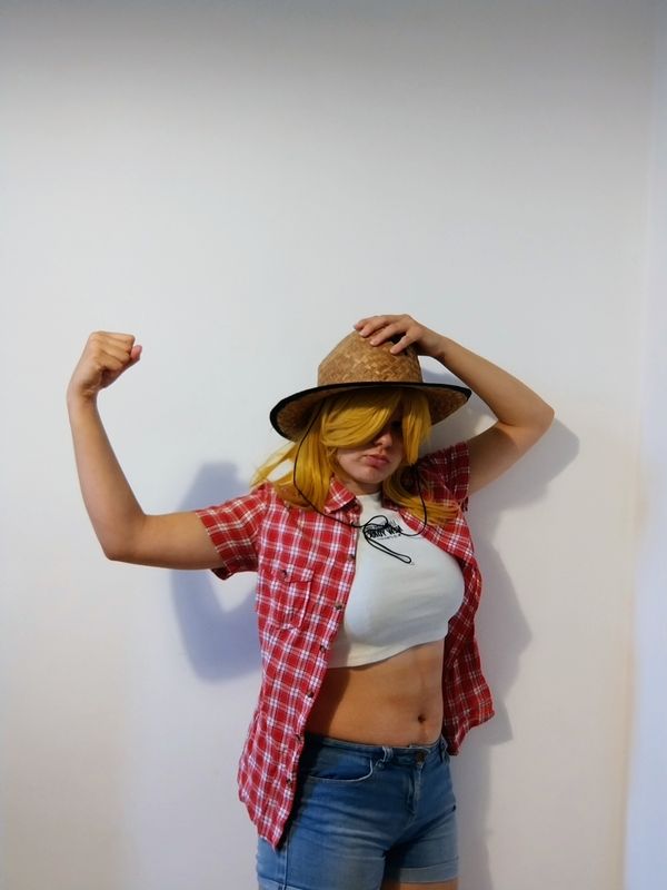 Emris_cosplay – Apple Jack 