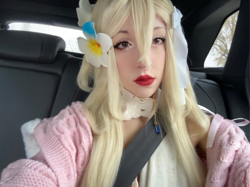 Mioonamii - lumine selfieeeee