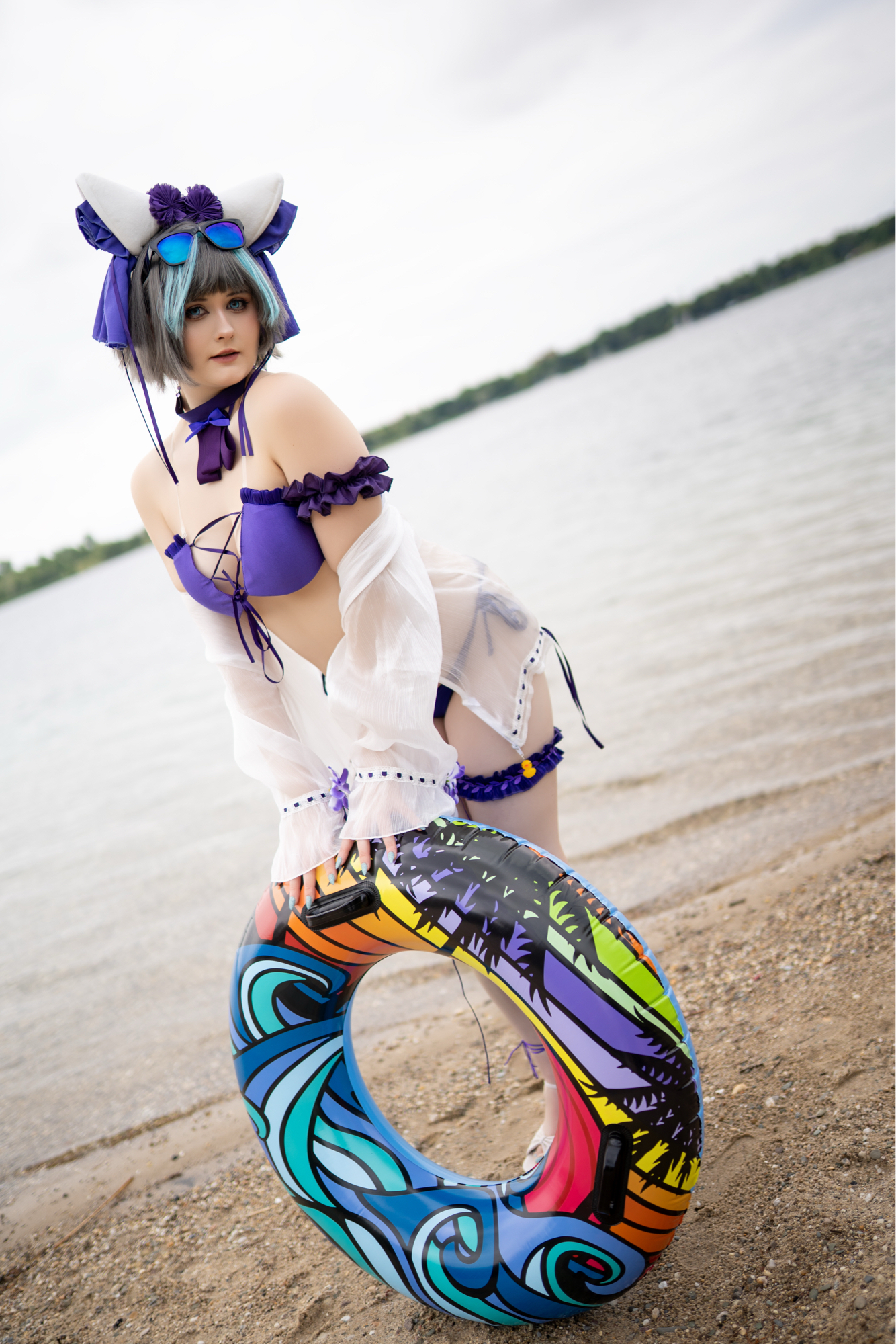 Bikini Cheshire - Photo 12