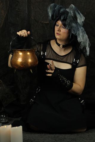 Hotaru (Halloween)