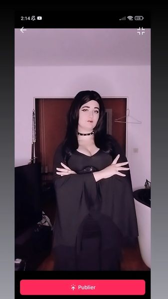 Mei_🫶 - Morticia 