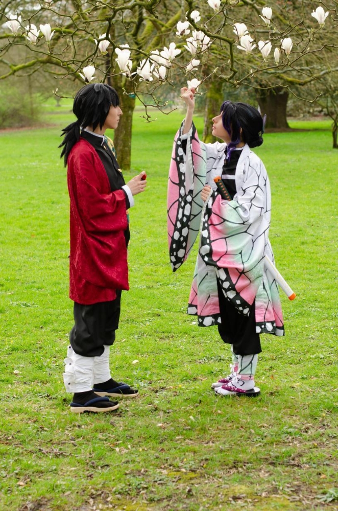 Shinobu & Tomioka - Photo 1