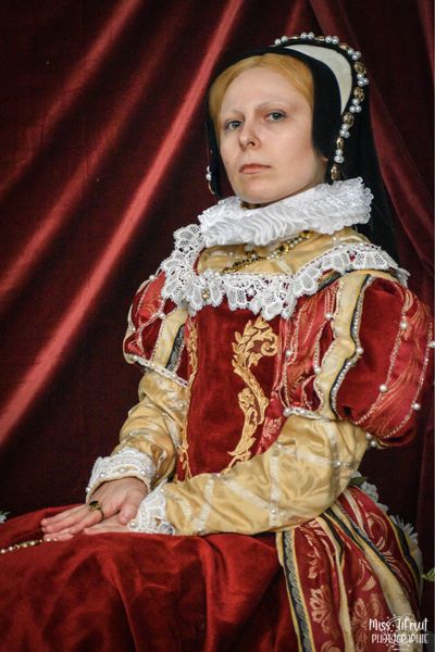 Kycilia - Mary I of England Cosplay