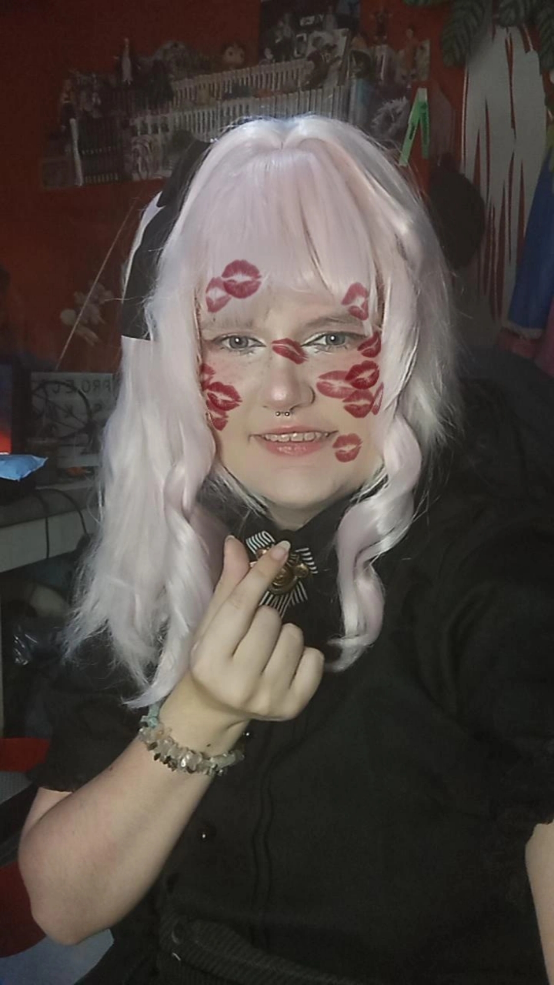 Mizuki Akiyama - Photo 14