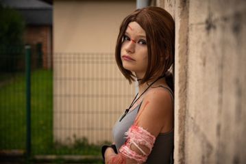 Lara croft preview 3