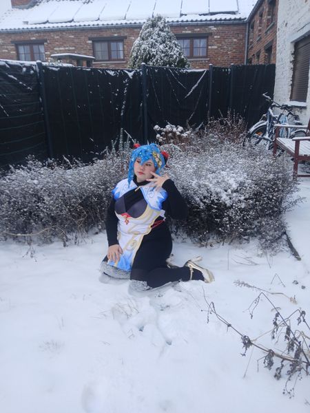 _fluffy_kiddo_ - Ganyu in snow