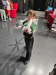 Hawks et mini bakugo preview 3