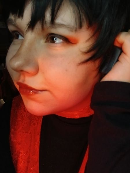 _fluffy_kiddo_ - Ada wong at home