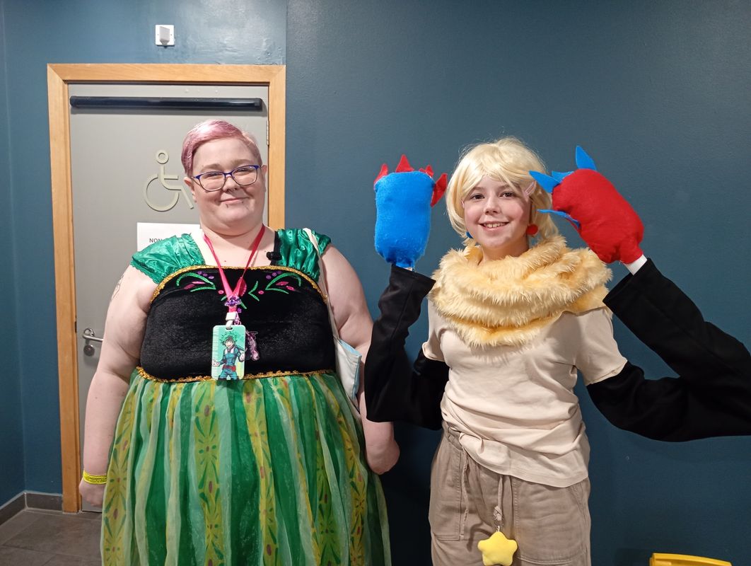 Robin_blackwolf – Anna more on my cam