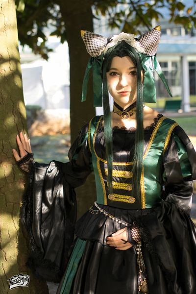 Linemynx - Sieglinde Sullivan 