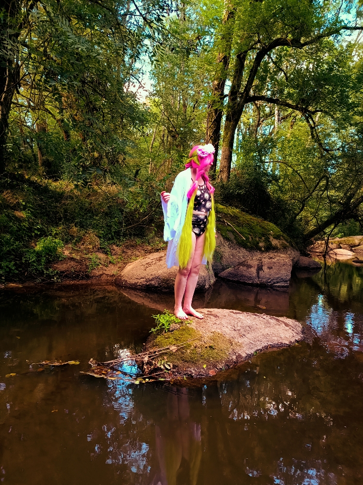 Mitsuri KANROJI - Photo 22