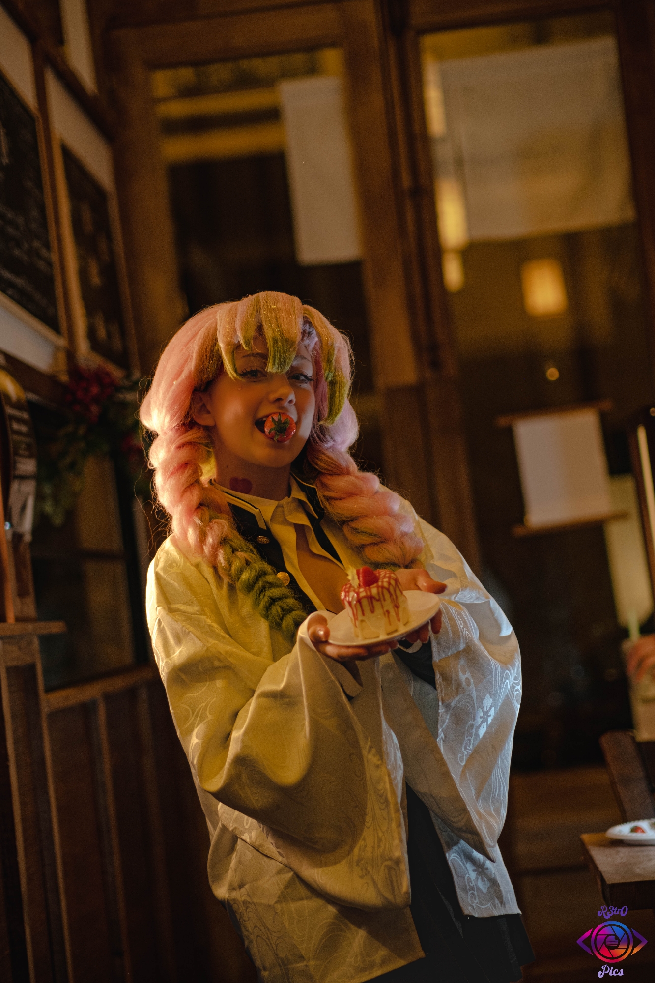 Mitsuri Kanroji — photo 30