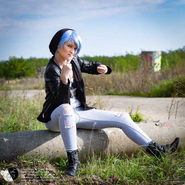 Izylein - Chloe Price