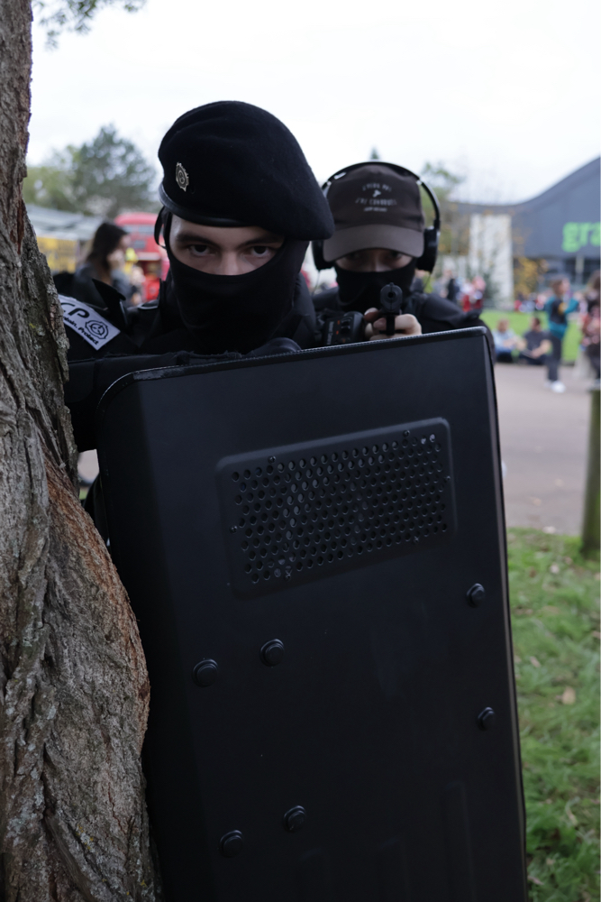 Duo militaire — photo 9