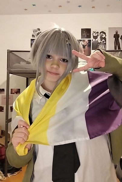 Okuny_cos - Shiho 💚🎸💫