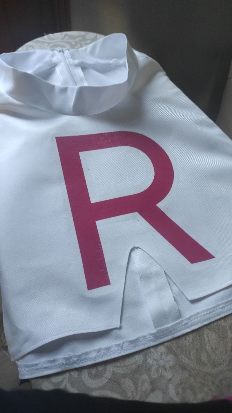 Atlas_cos• – T-shirt team rocket