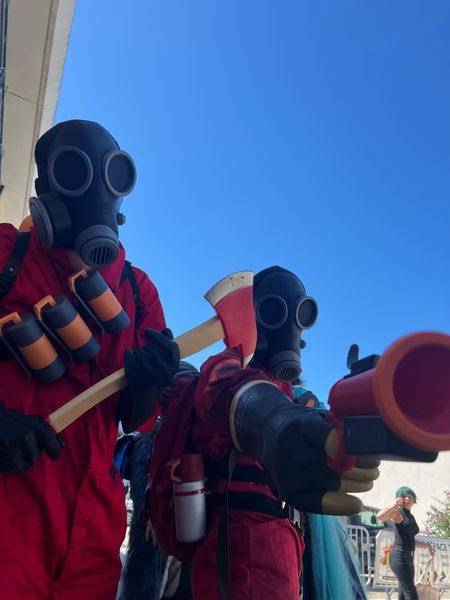 Youarock, Pyro 