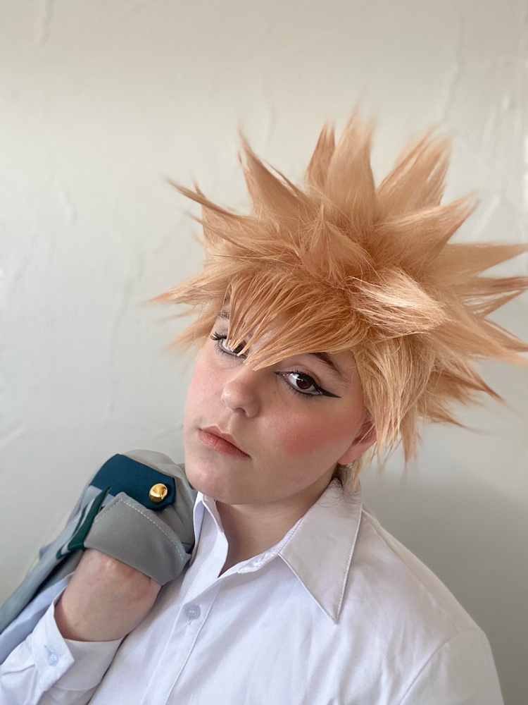 Katsuki Bakugo - Photo 9