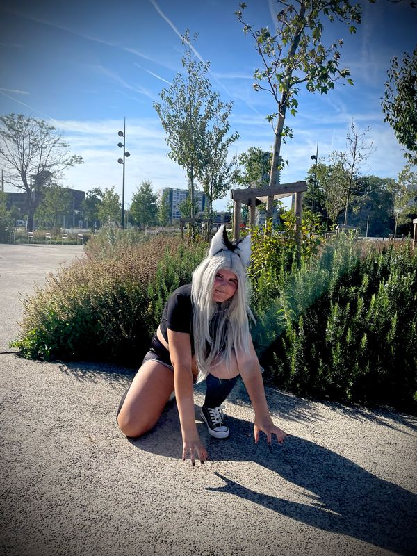 Gaelle_chapelle – Loona 