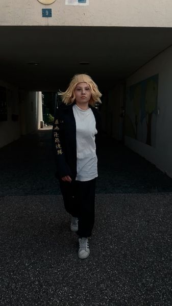 Elfessegauchedemikey, Manjiro sano 