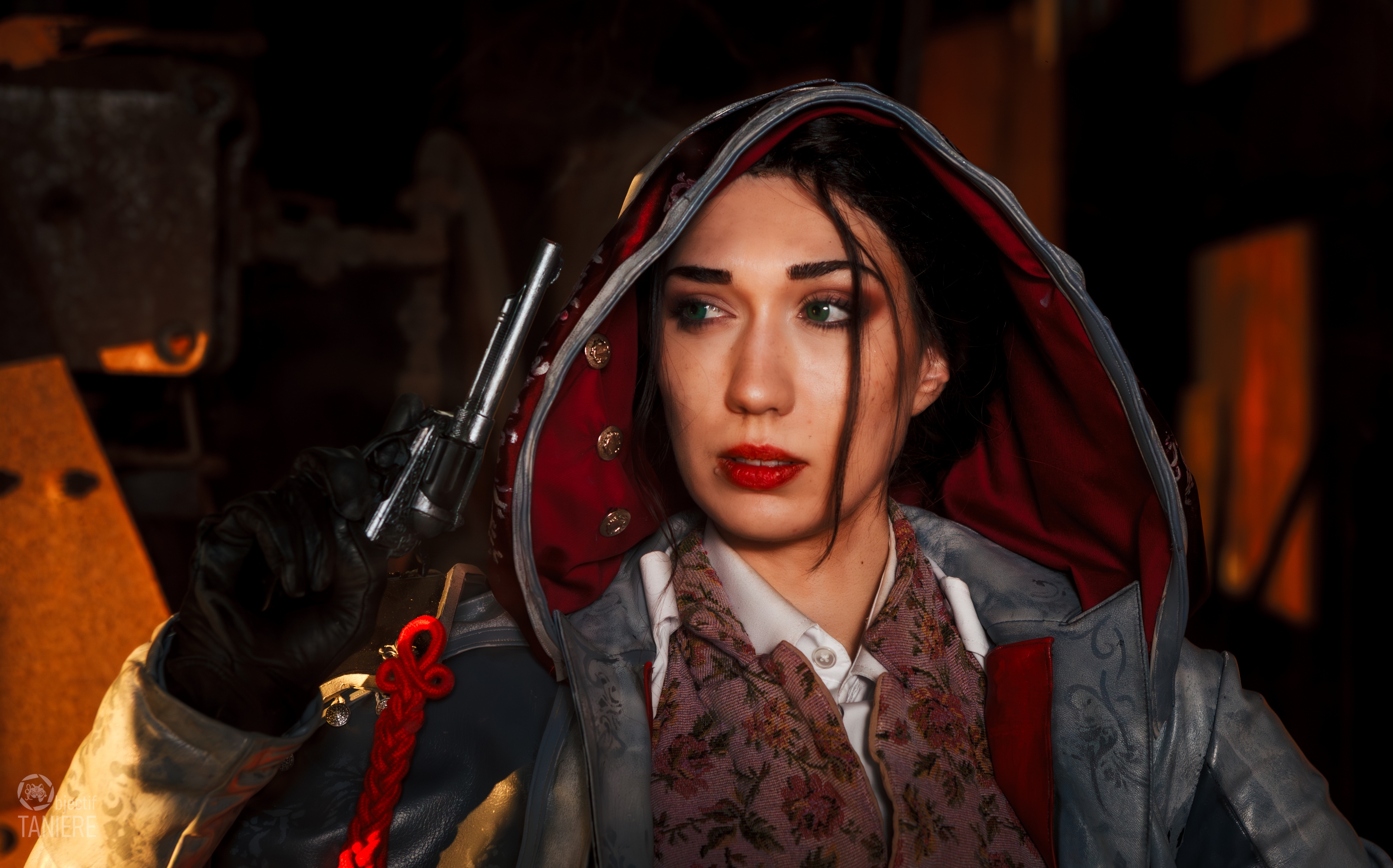 Evie Frye — photo 8