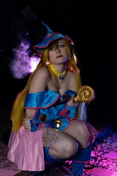 K.nae - Dark Magician Girl