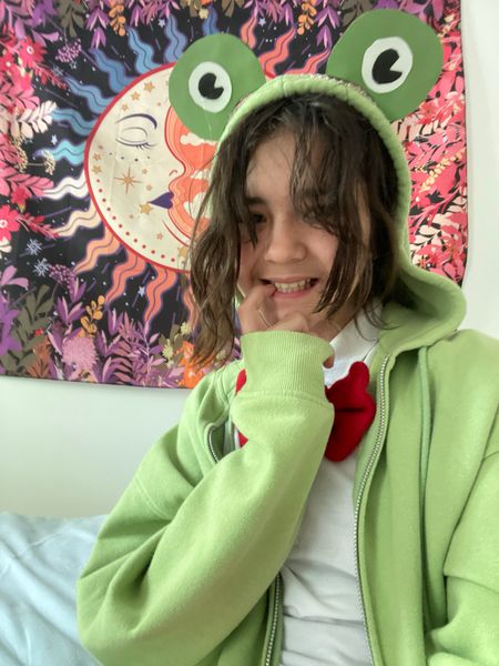 𖤐m00n_b34n𖤐 - Ribbit 