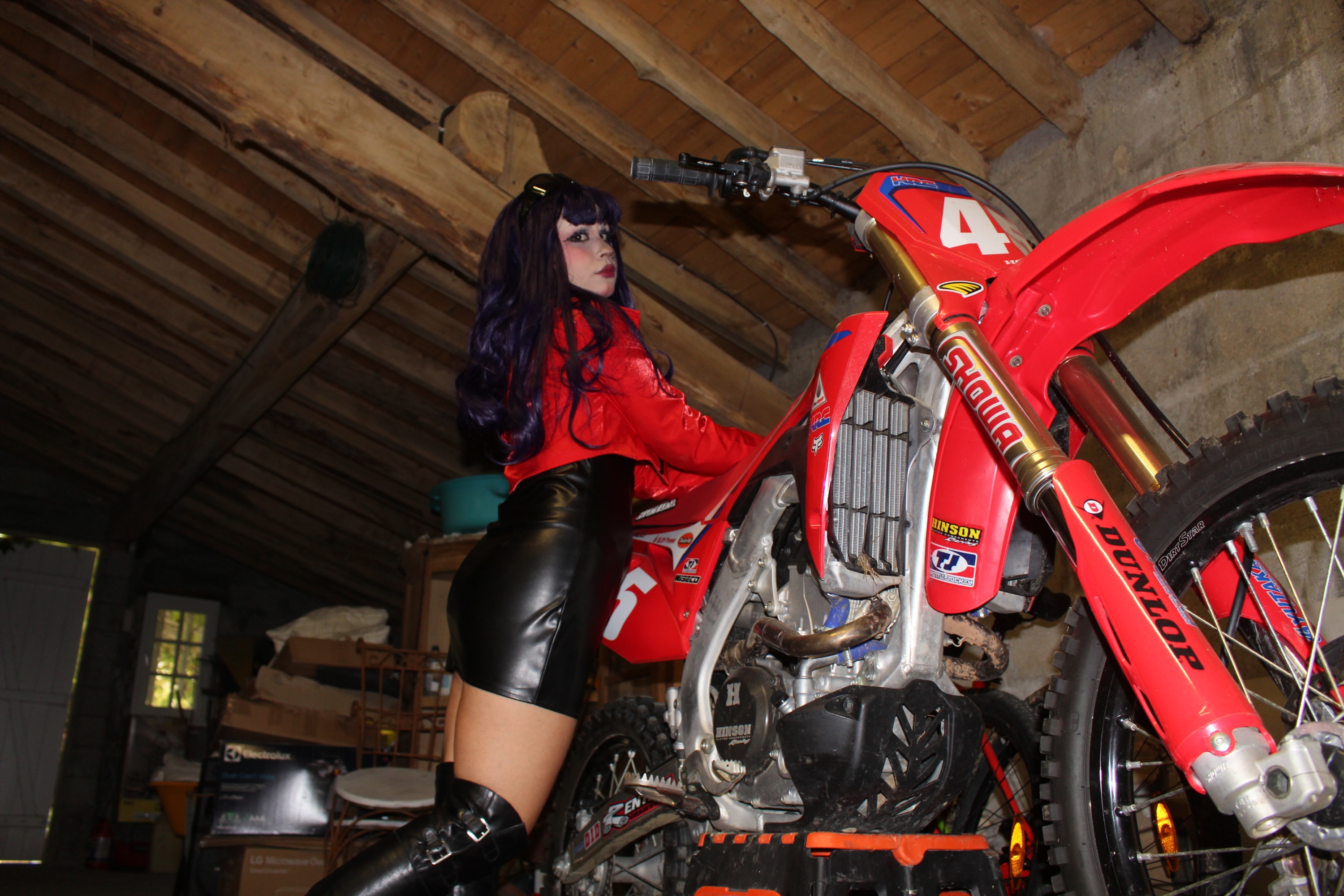 Misato — photo 21
