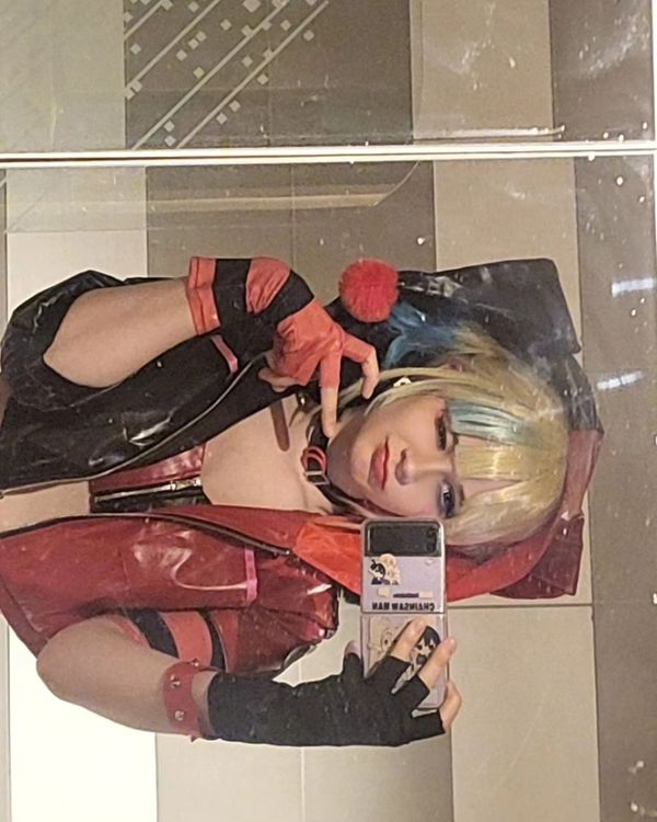 Mae__cosplay - Harley Quinn Isekai