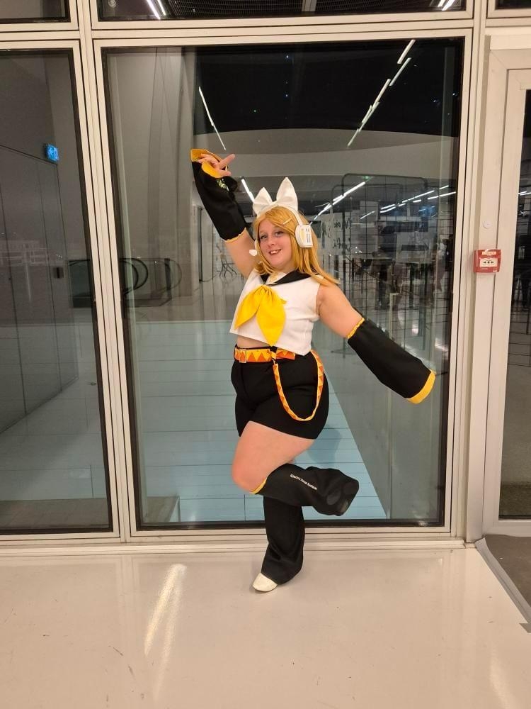 Rin Kagamine  - Photo 16