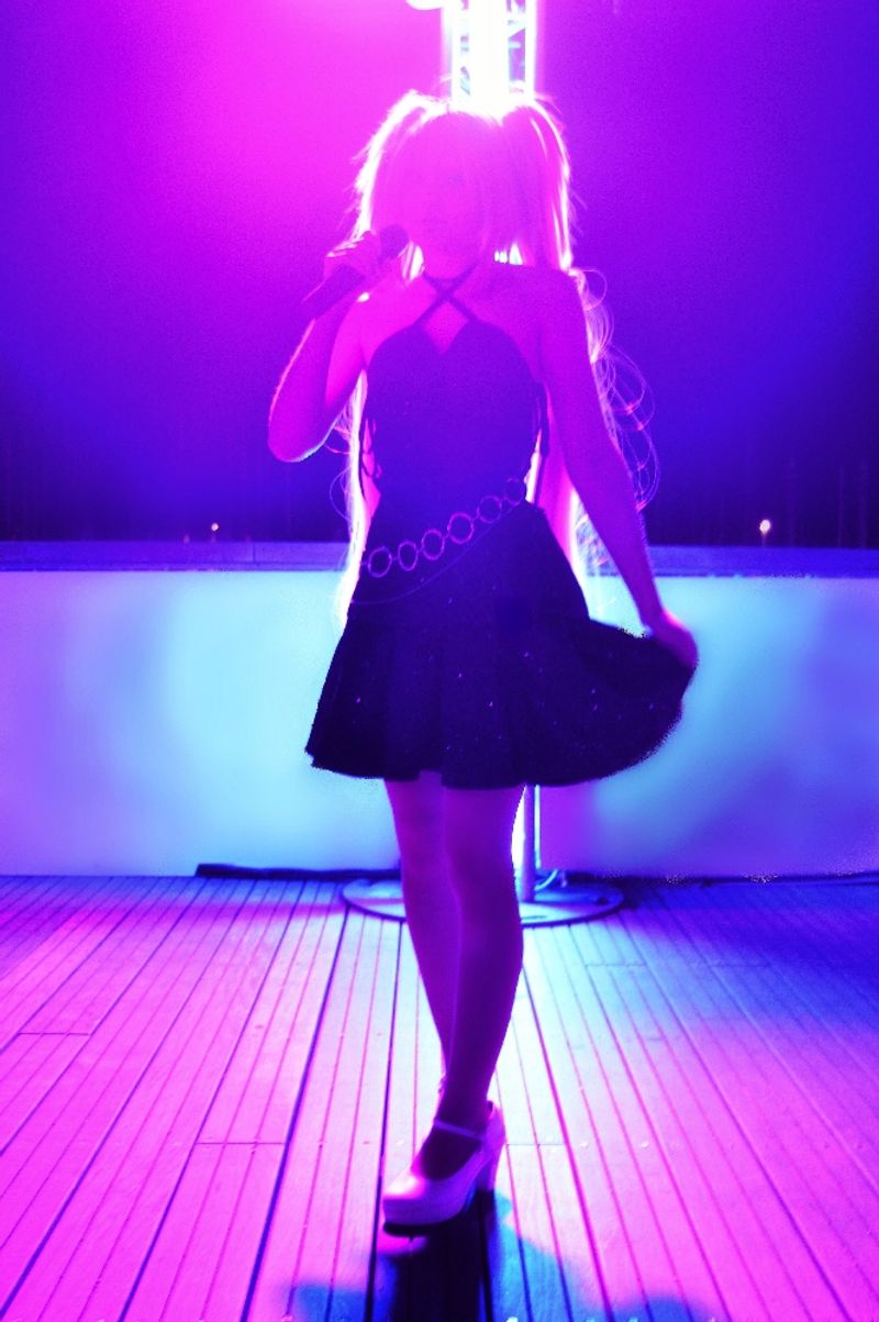 Hatsue_cosplay – Utau hoshina 