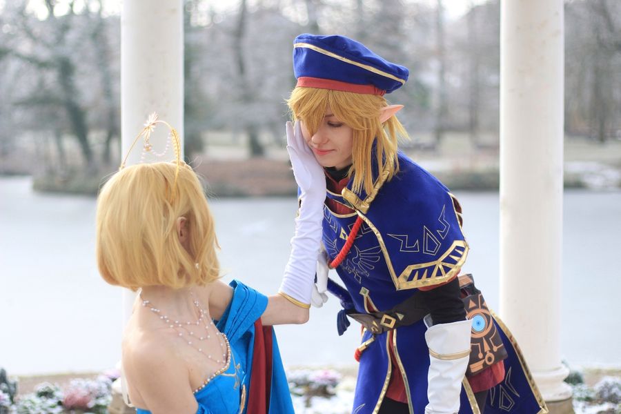 Ash_ - Link royal guard
