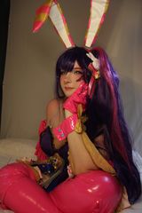 Ai oshino bunny girl preview 2