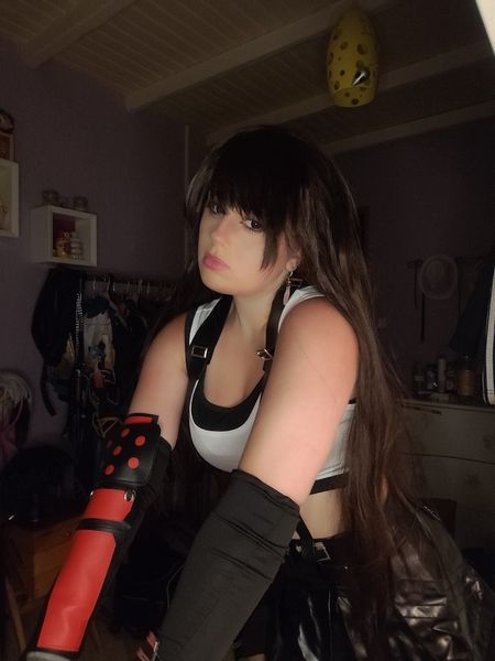 Skwat - TIFA
