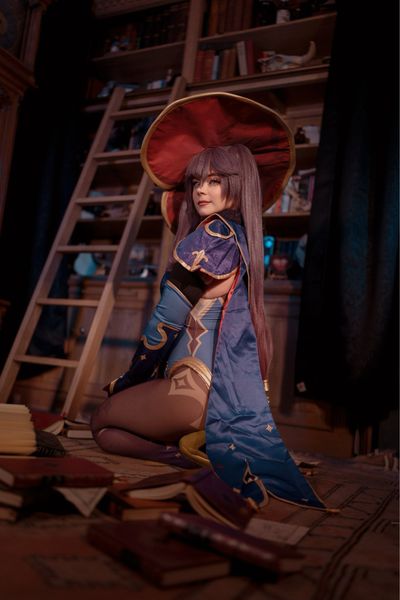 Birdy_cosplay - Mona