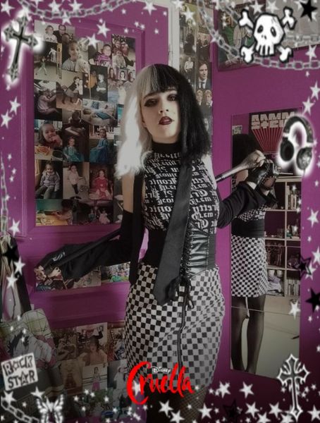 Phoenix._.cosplay - Cruella
