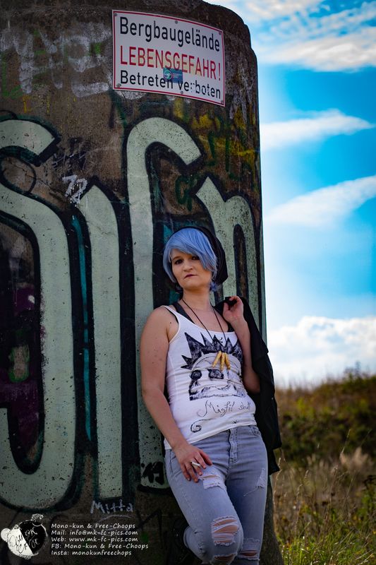 Izylein – Chloe Price