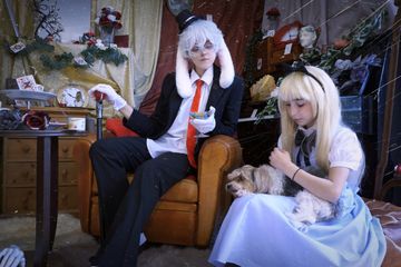 Alice in Wonderland preview 2