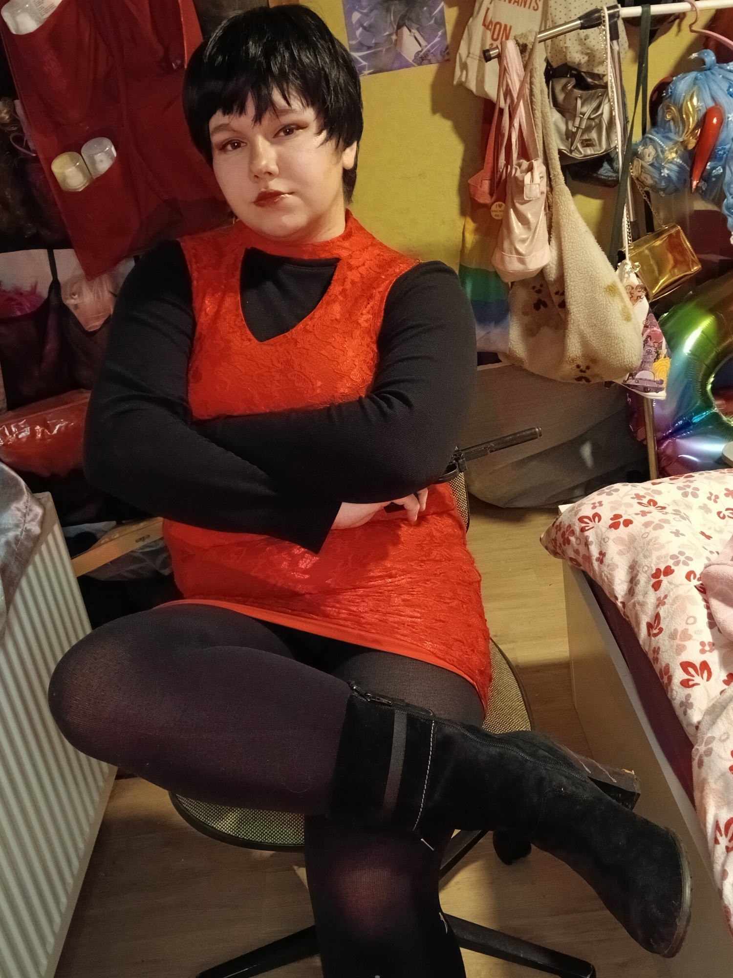 Ada wong at home — photo 35