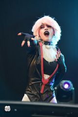 Angel dust•Poison preview 3