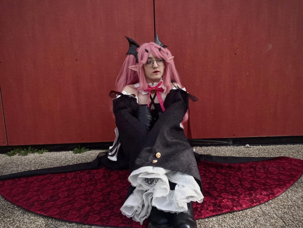 Strawb.eri_cos – Krul Tepes 